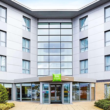 Ibis Styles Barnsley Hotel Exterior foto