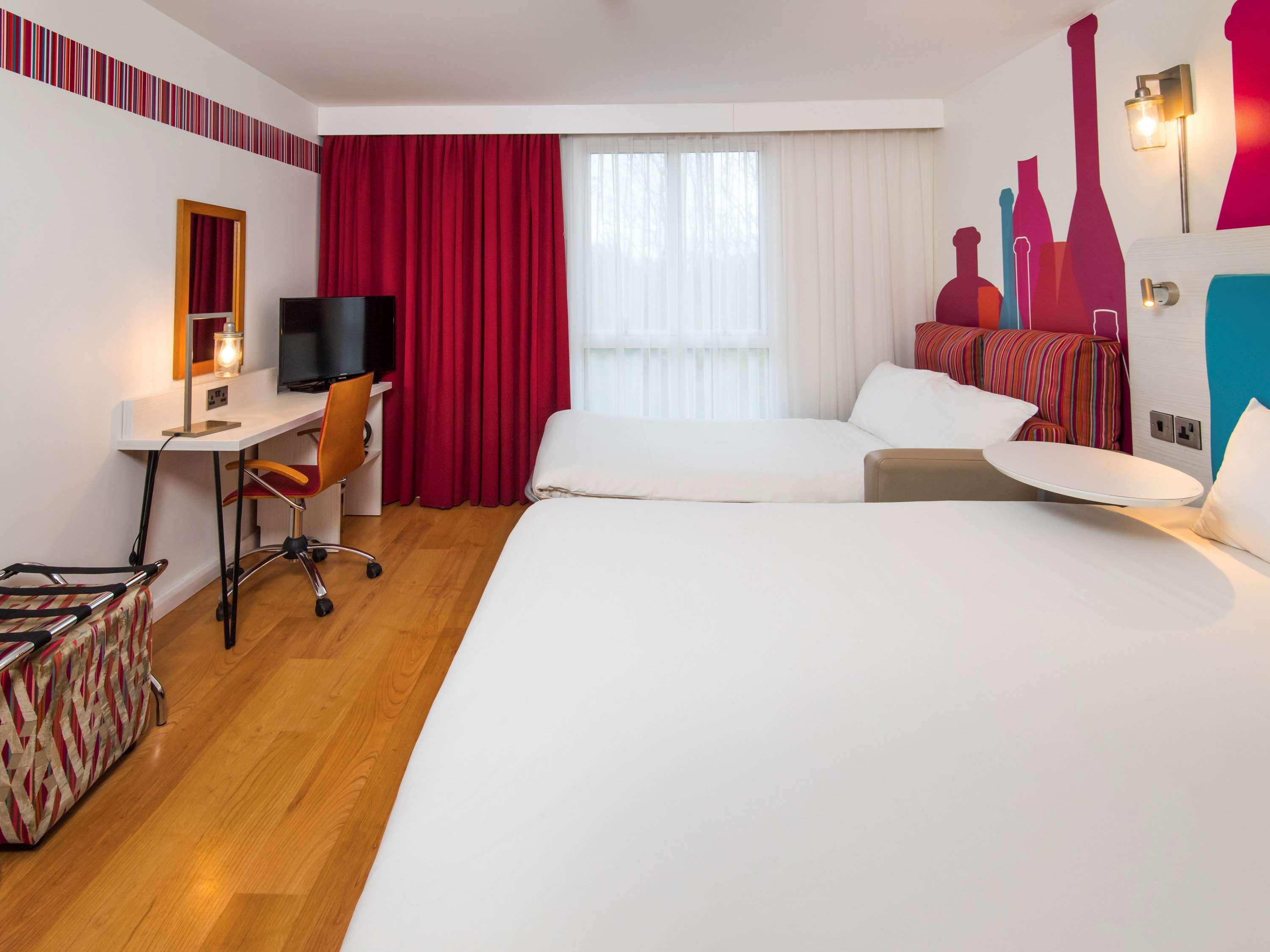 Ibis Styles Barnsley Hotel Exterior foto