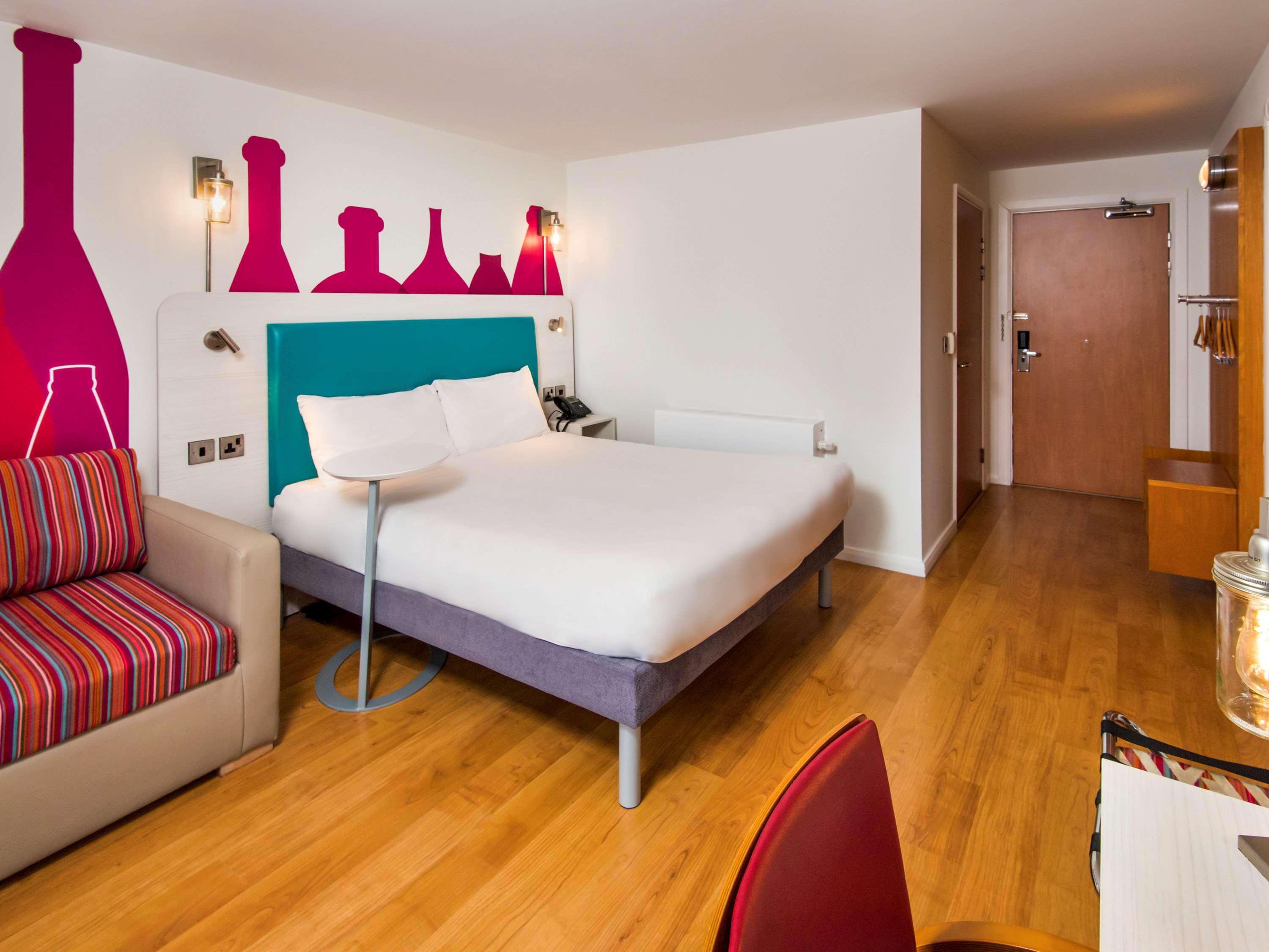 Ibis Styles Barnsley Hotel Exterior foto