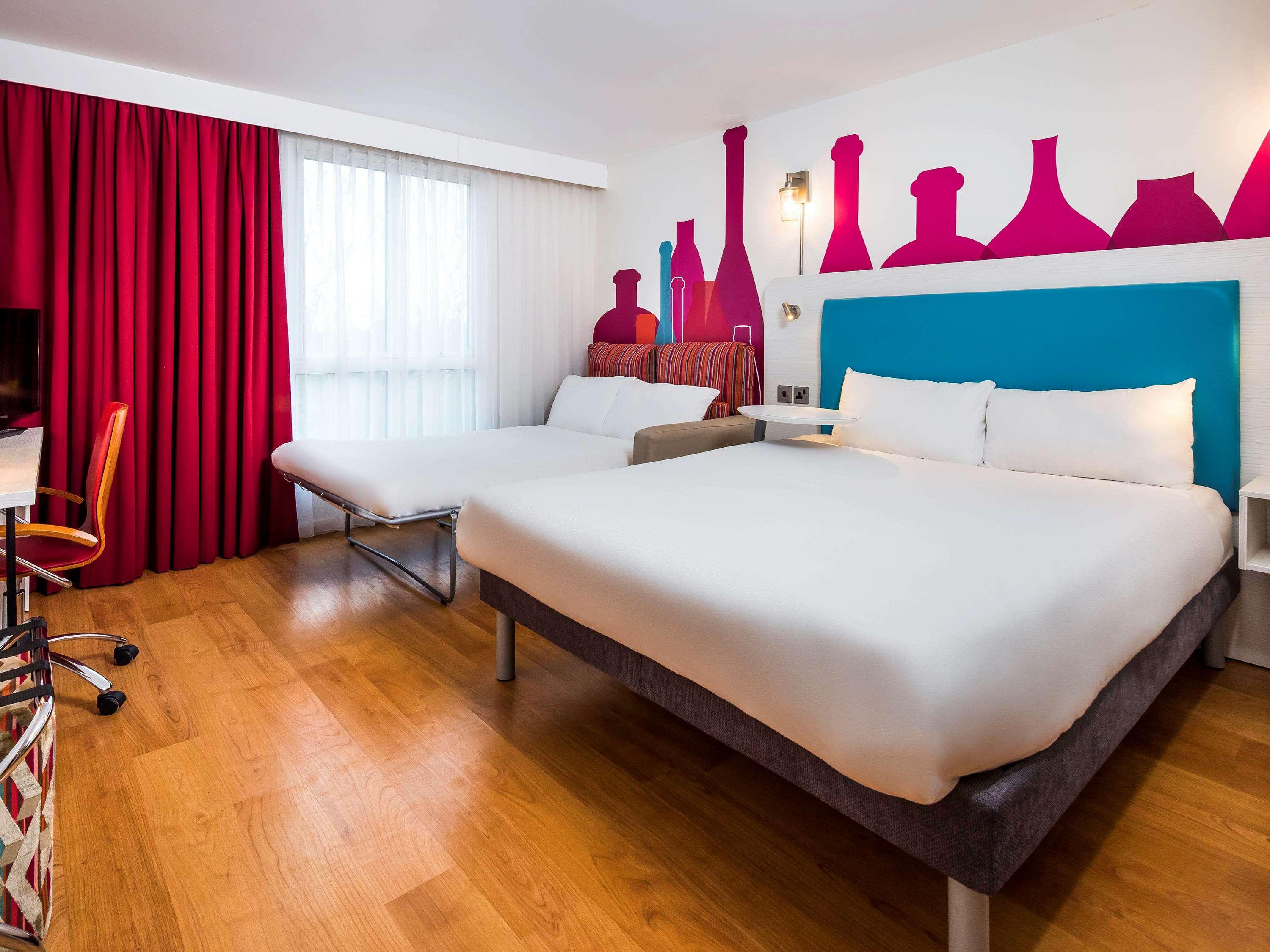 Ibis Styles Barnsley Hotel Exterior foto