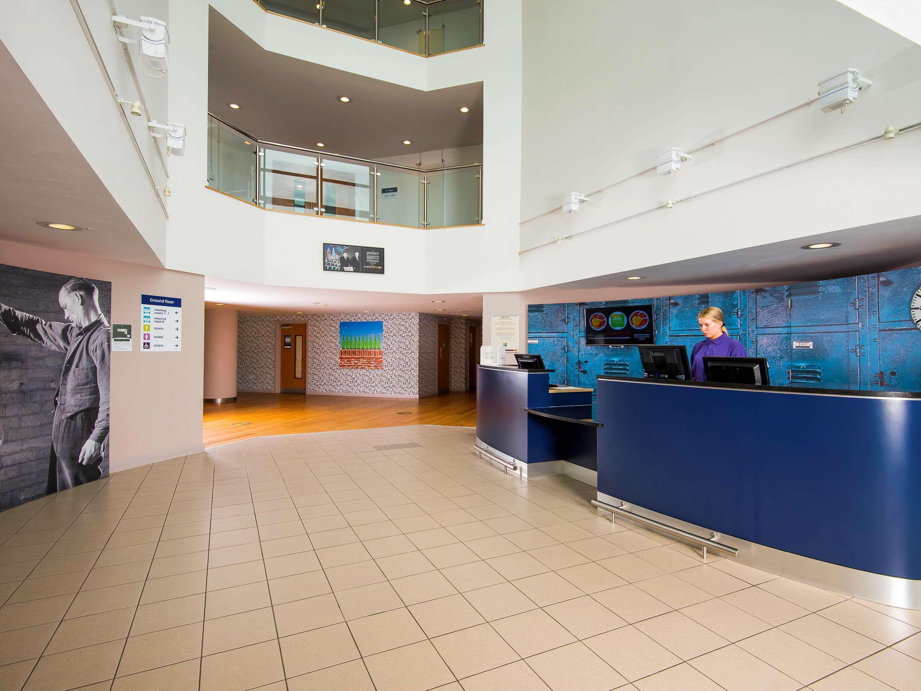 Ibis Styles Barnsley Hotel Exterior foto