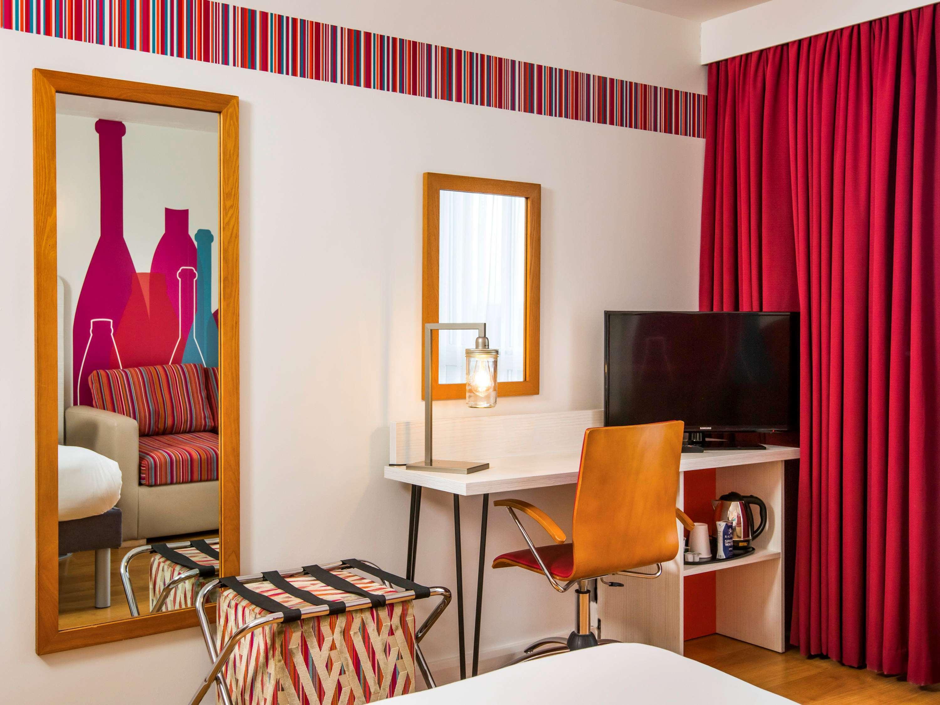 Ibis Styles Barnsley Hotel Exterior foto