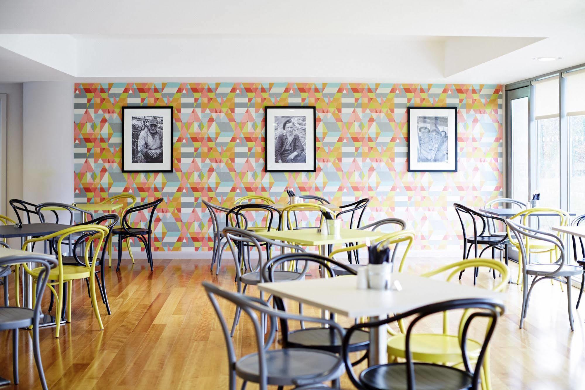 Ibis Styles Barnsley Hotel Exterior foto